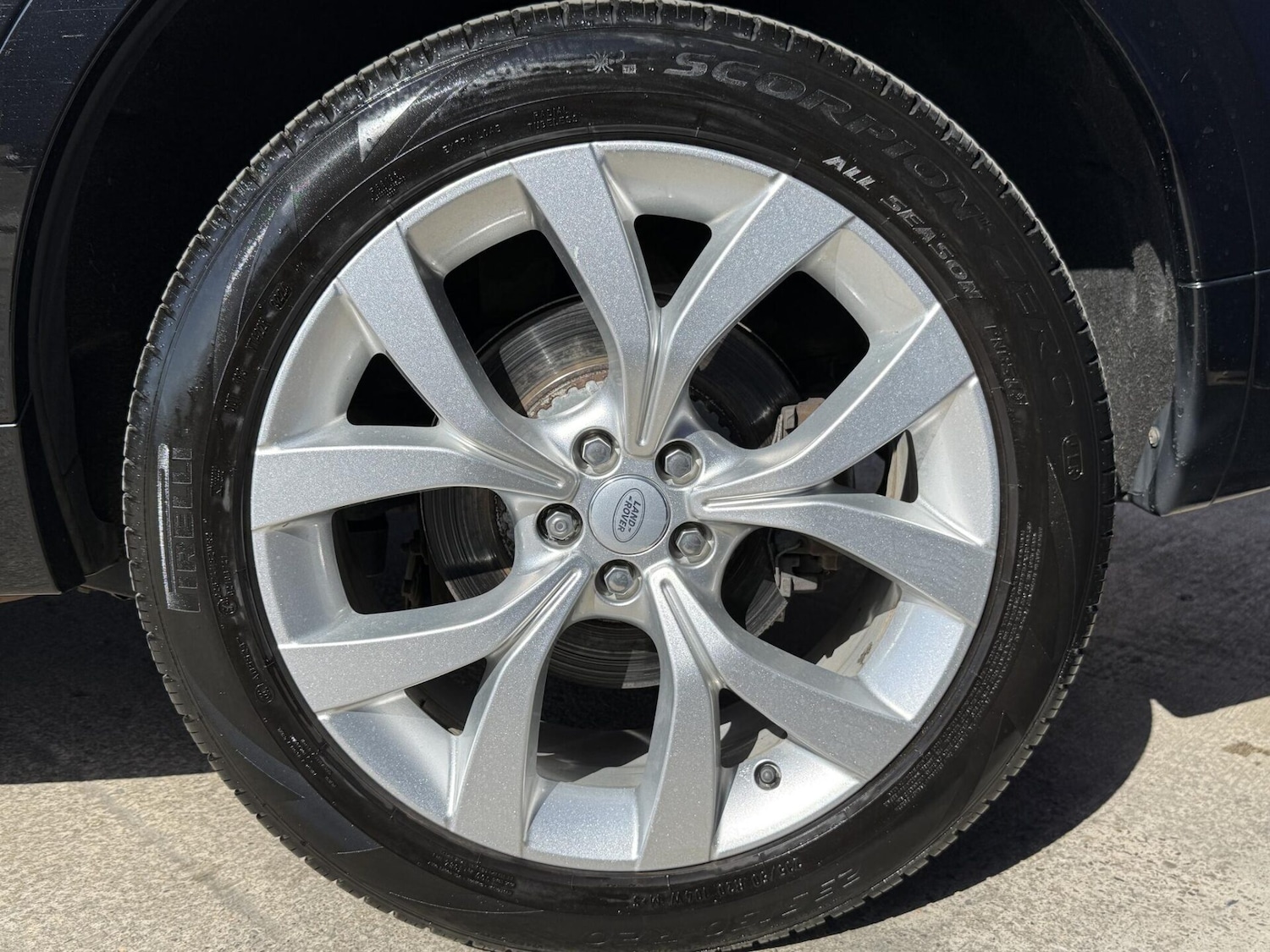 Used Land Rover Discovery Sport 2022 for sale - 78164571: Photo 16