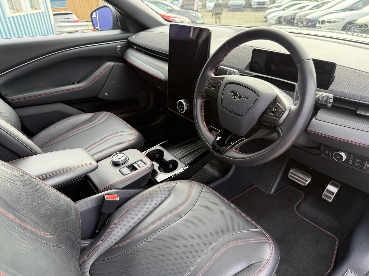 Used Ford Mustang Mach-E 2022 for sale - 77947196: Photo 2