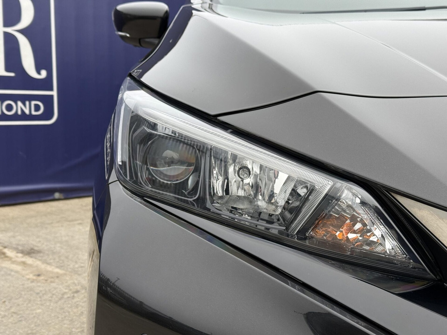 Used Nissan Leaf 2020 for sale - 77760729: Photo 10