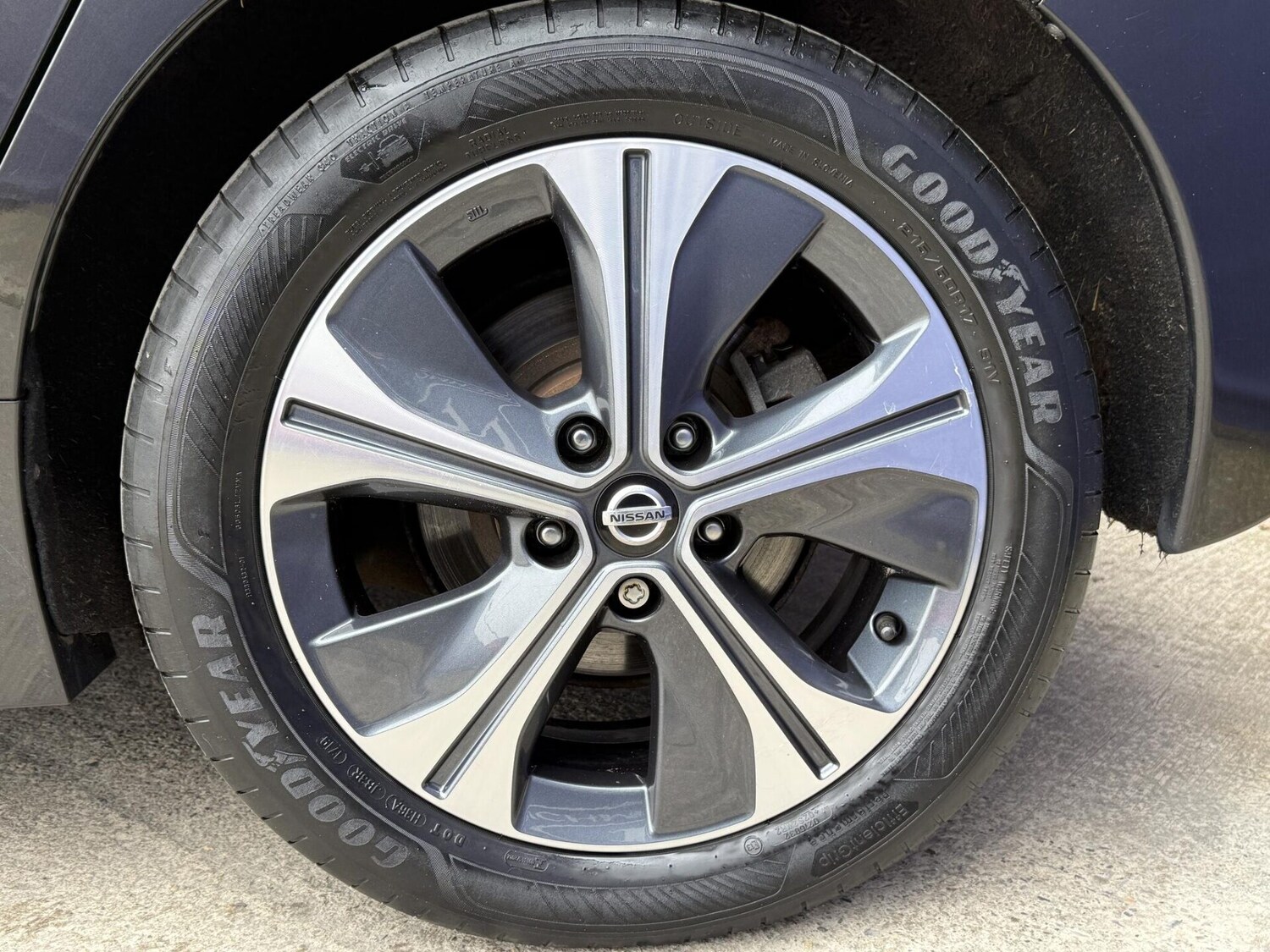 Used Nissan Leaf 2020 for sale - 77760729: Photo 13