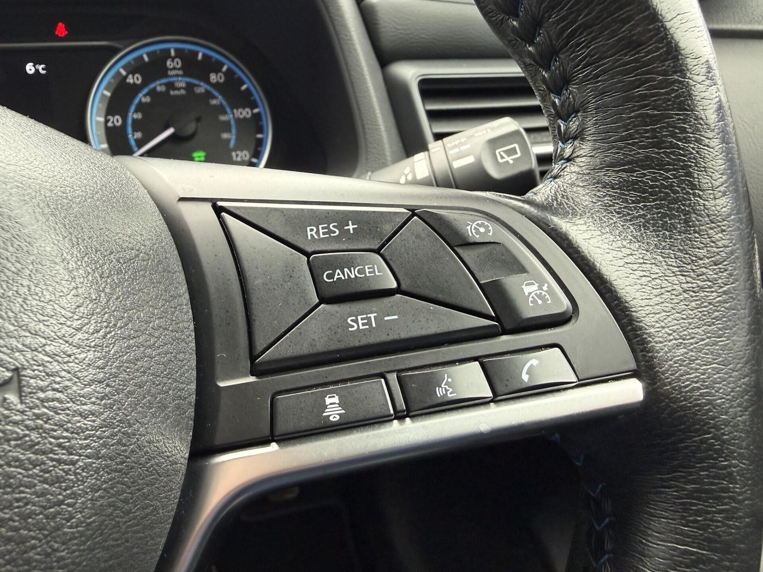 Used Nissan Leaf 2020 for sale - 77760729: Photo 28