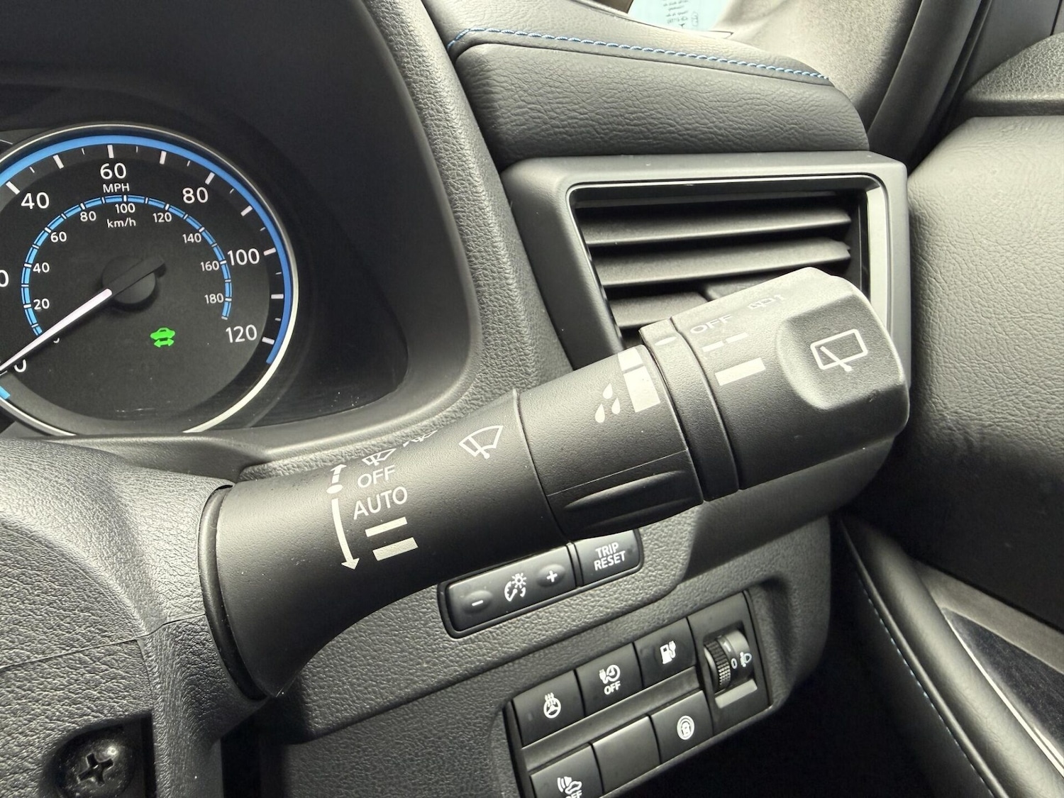 Used Nissan Leaf 2020 for sale - 77760729: Photo 31