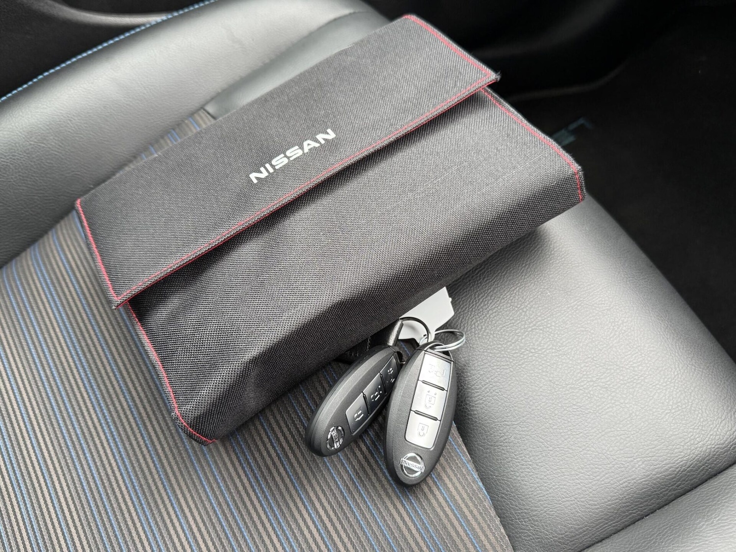 Used Nissan Leaf 2020 for sale - 77760729: Photo 41