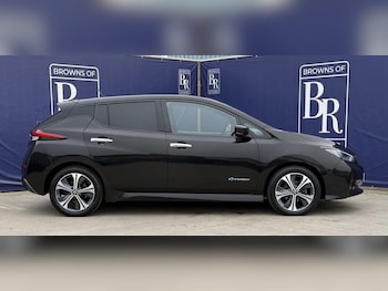 Used Nissan Leaf 2020 for sale - 77760729: Photo