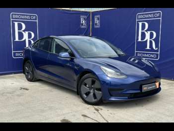 2022 (22) - Standard Plus 4dr Auto
