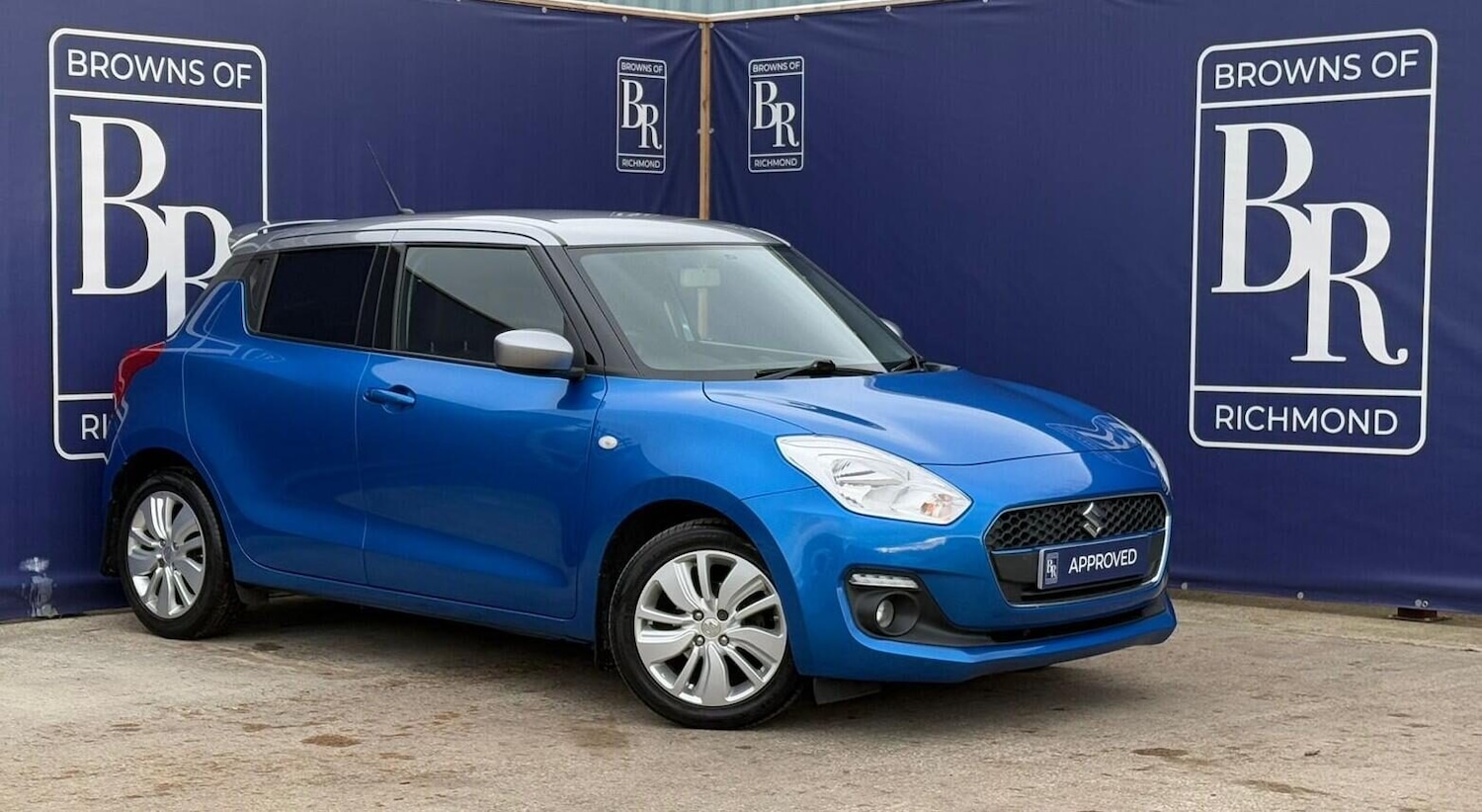 Used Suzuki Swift 2017 for sale - 76736540: Photo 1