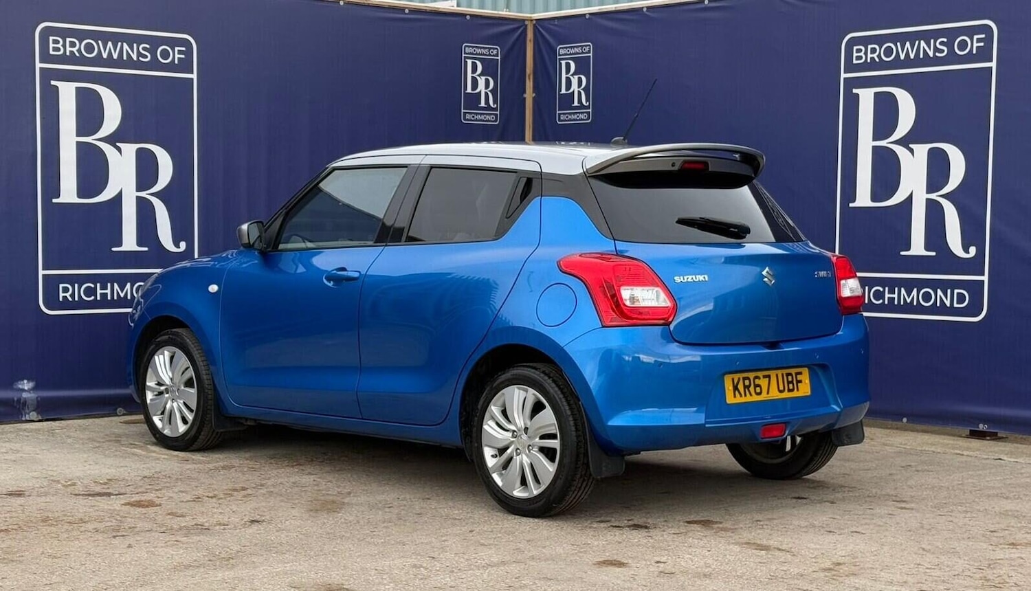 Used Suzuki Swift 2017 for sale - 76736540: Photo 7