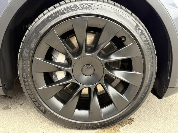 Used Tesla Model Y 2022 for sale - 76231405: Photo 16