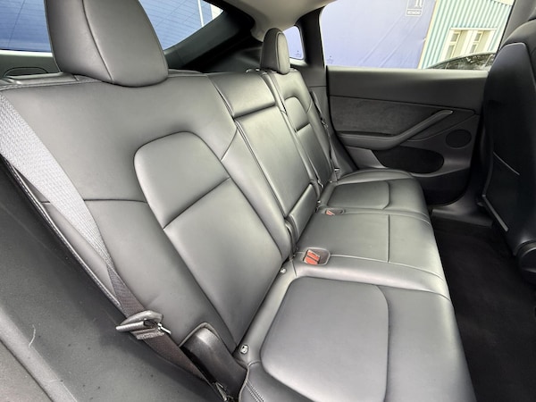 Used Tesla Model Y 2023 for sale - 76194641: Photo 24