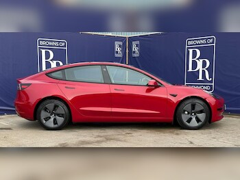 Used Tesla Model 3 2023 for sale - 76508915: Photo
