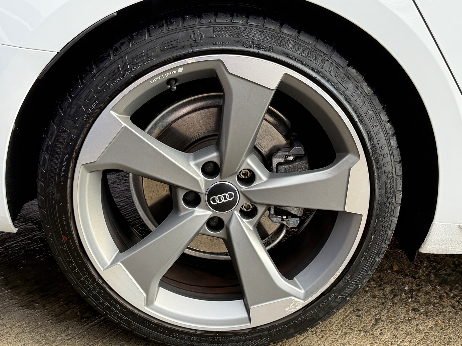 Used Audi A4 2020 for sale - 77208254: Photo 13