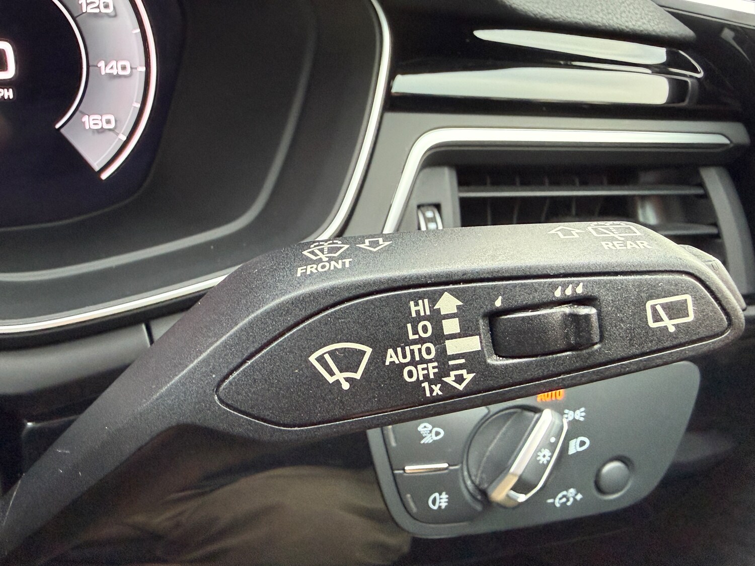 Used Audi A4 2020 for sale - 77208254: Photo 29