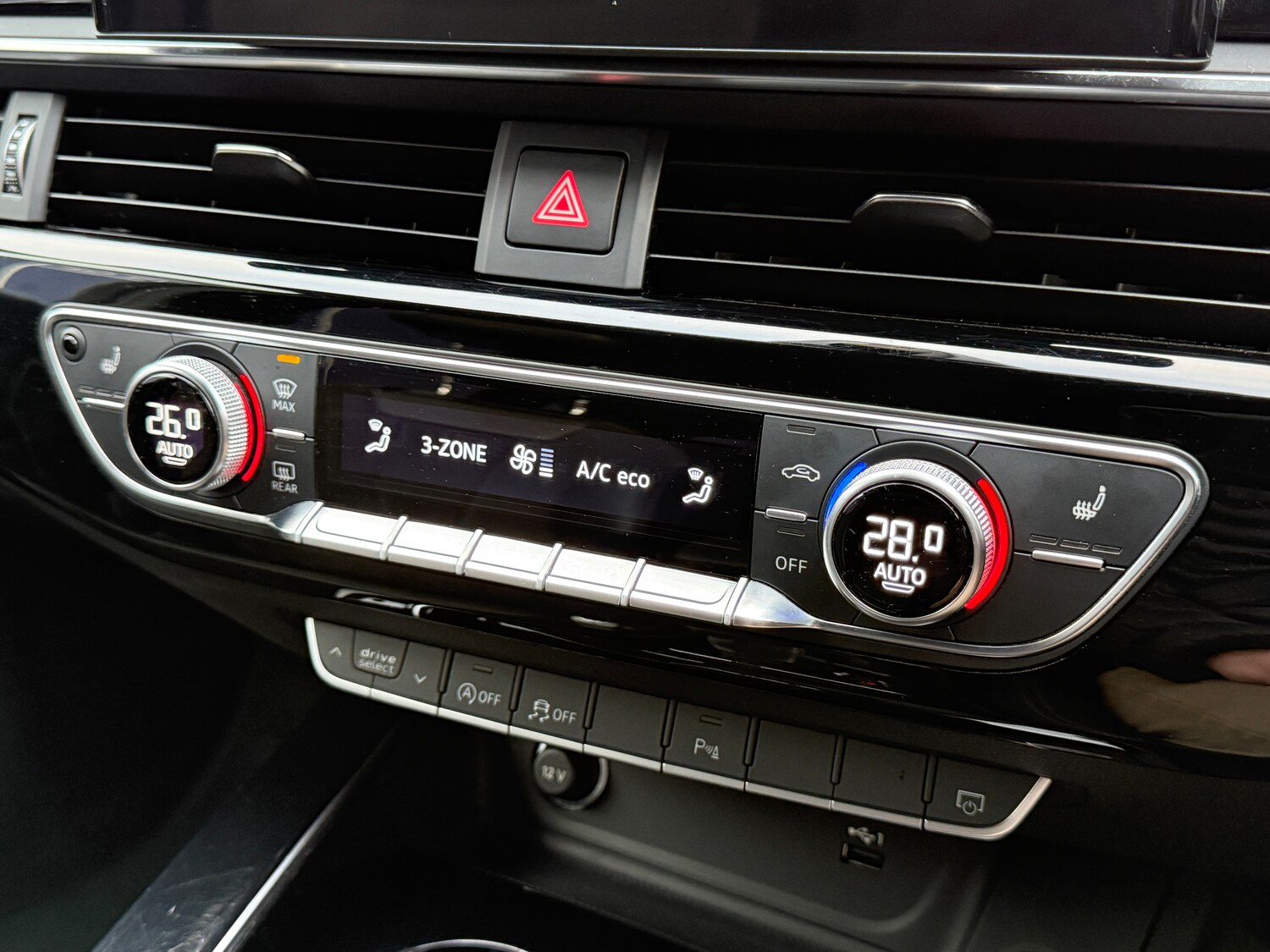 Used Audi A4 2020 for sale - 77208254: Photo 35