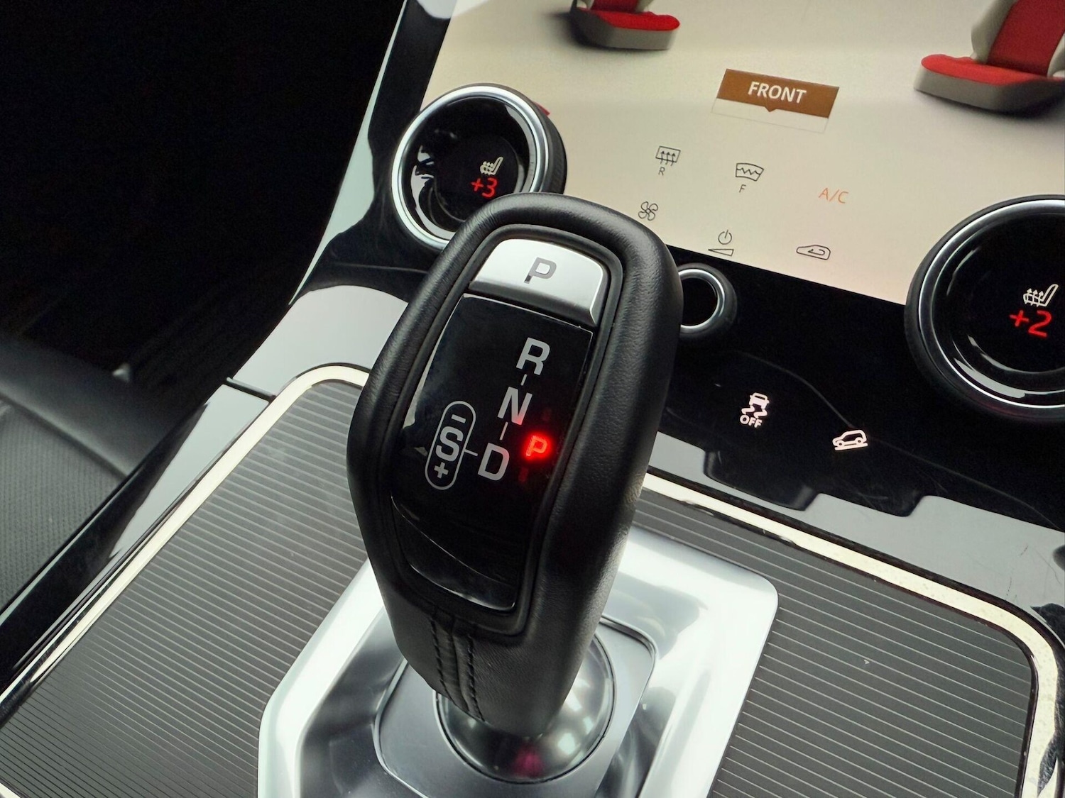 Used Land Rover Range Rover Evoque 2022 for sale - 76836094: Photo 49