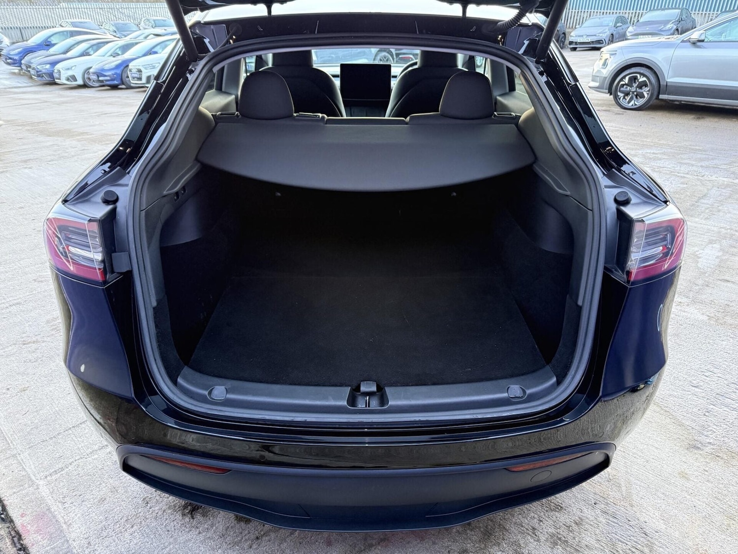 Used Tesla Model Y 2022 for sale - 77195237: Photo 18