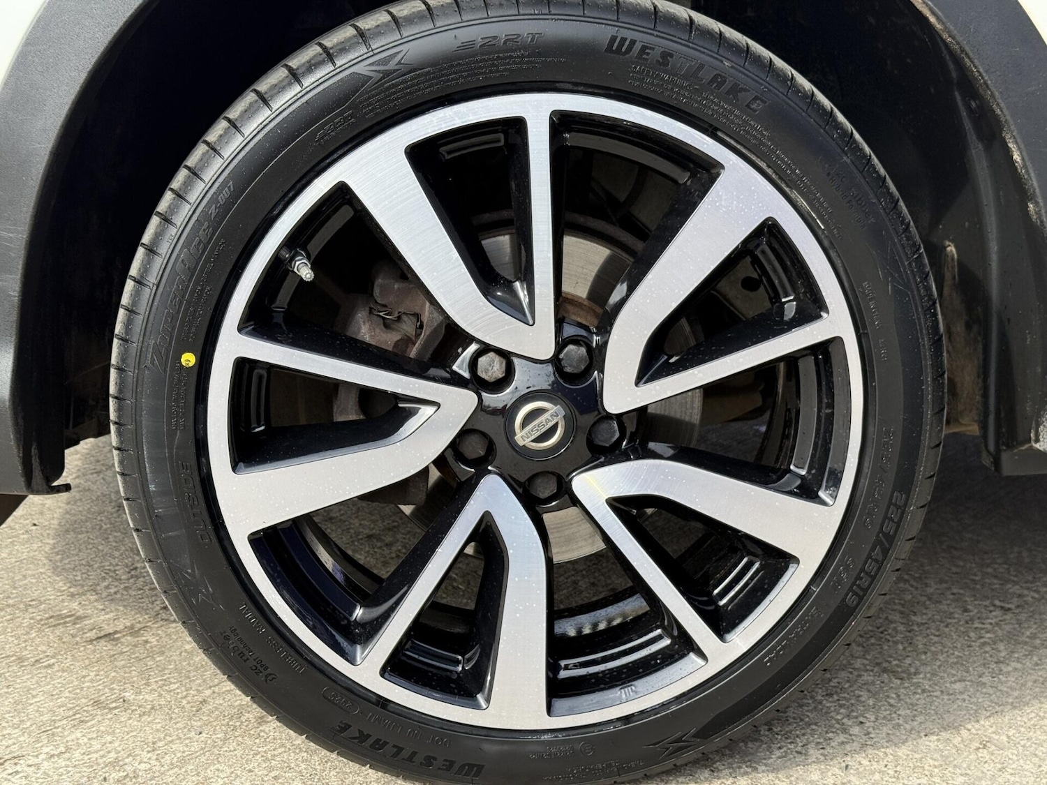 Used Nissan Qashqai 2016 for sale - 77947184: Photo 17