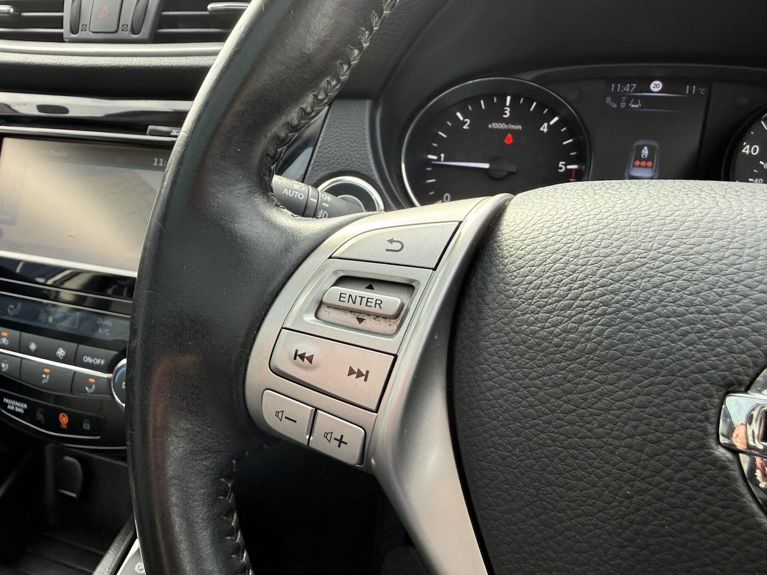 Used Nissan Qashqai 2016 for sale - 77947184: Photo 32