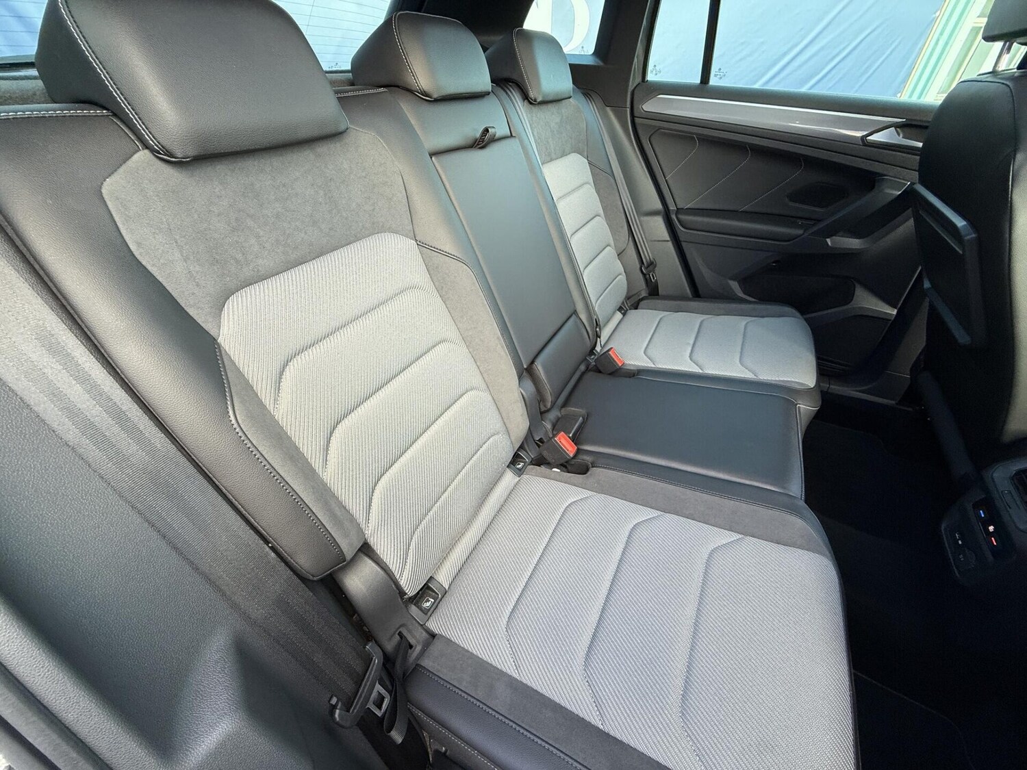 Used Volkswagen Tiguan 2019 for sale - 75987379: Photo 24