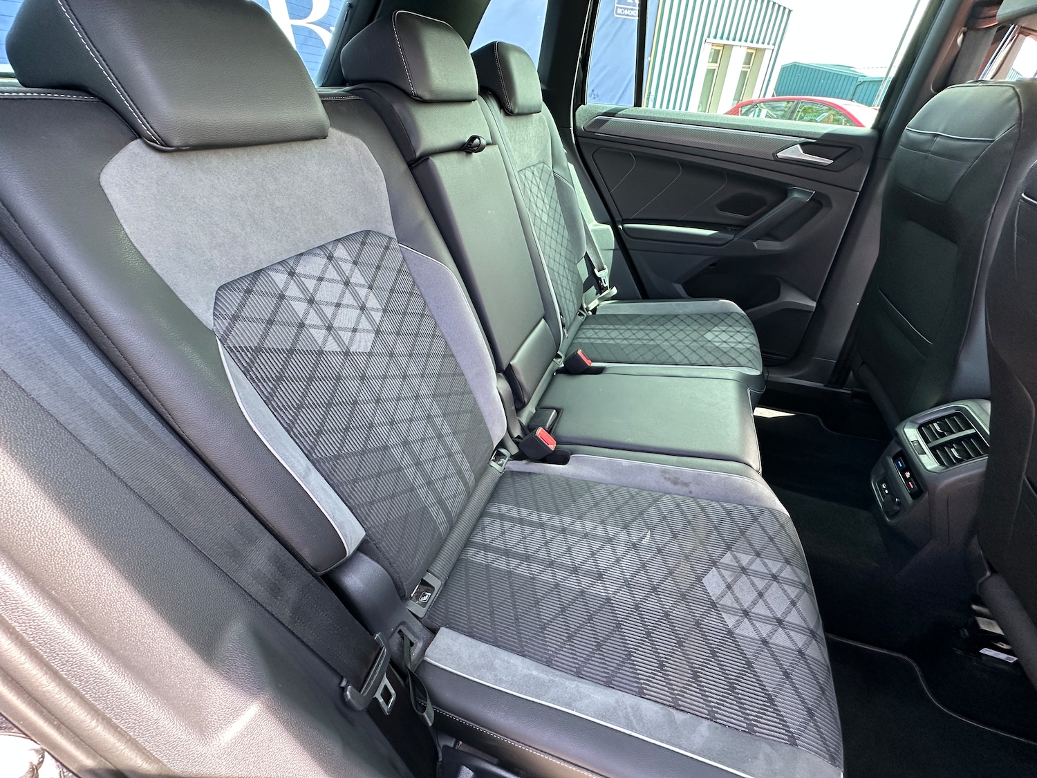 Used Volkswagen Tiguan 2021 for sale - 77208207: Photo 18