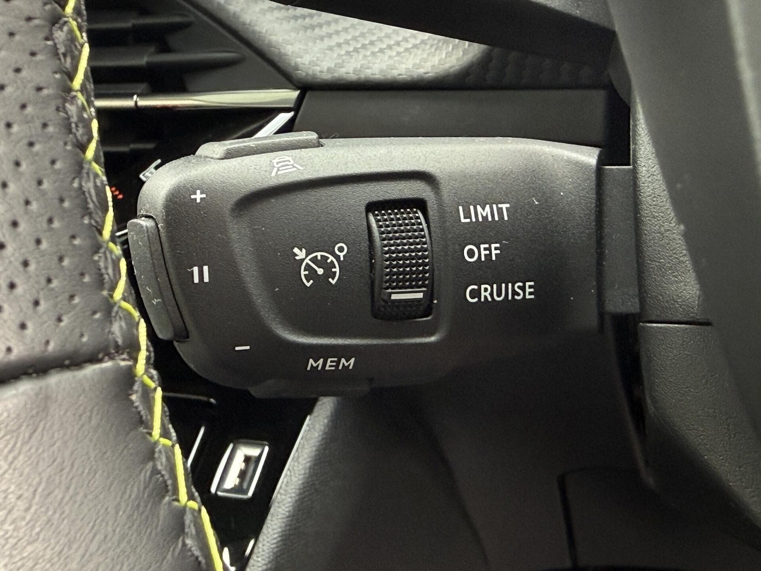 Used Peugeot 2008 2021 for sale - 77733804: Photo 37