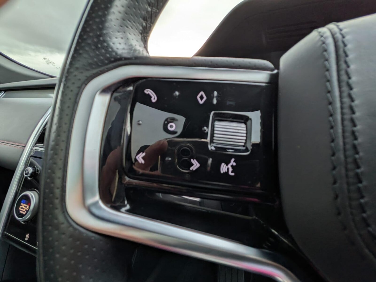 Used Land Rover Discovery Sport 2021 for sale - 77044761: Photo 34