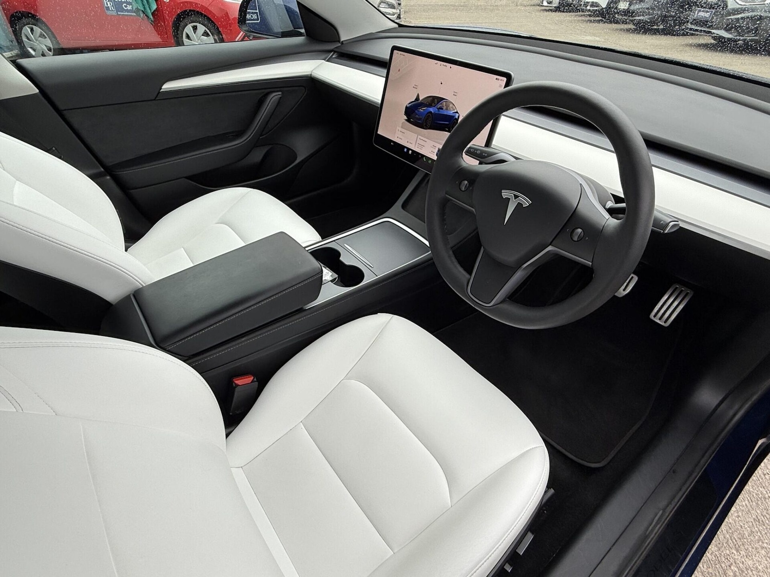 Used Tesla Model 3 2023 for sale - 78133172: Photo 2