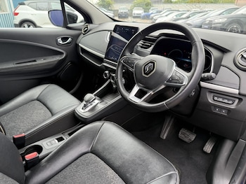 Used Renault Zoe 2023 for sale - 78571186: Photo