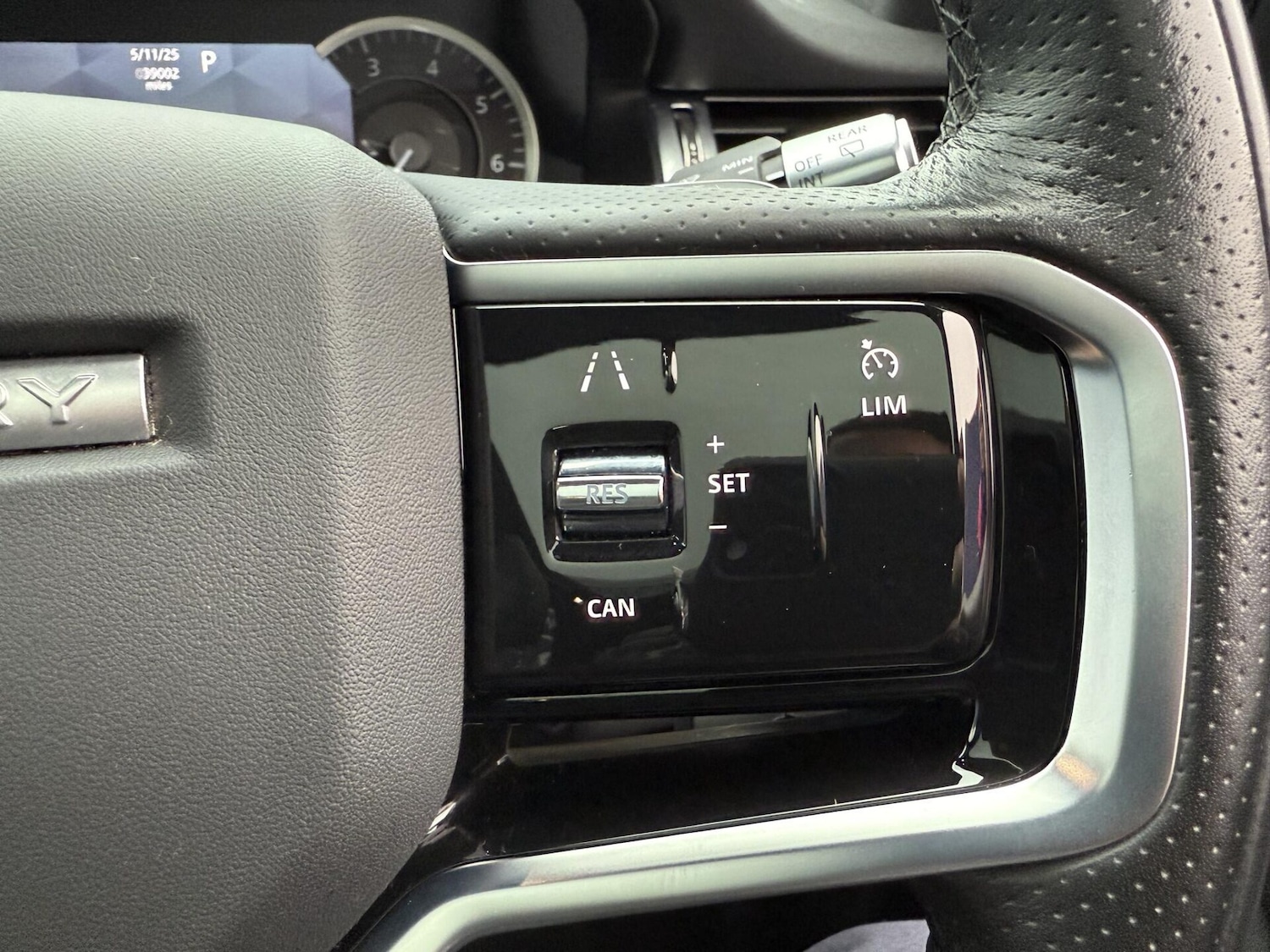 Used Land Rover Discovery Sport 2022 for sale - 76481202: Photo 28