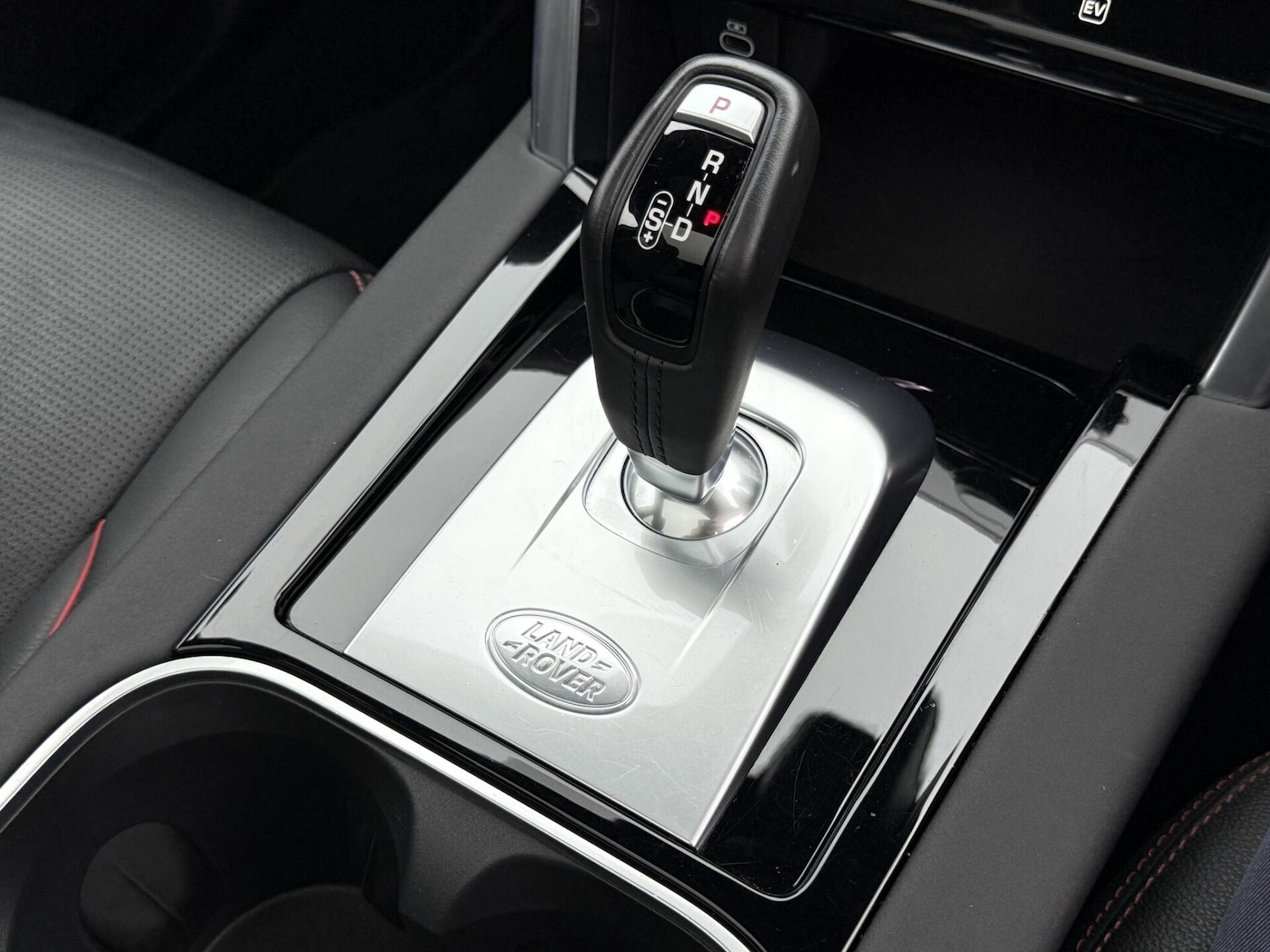 Used Land Rover Discovery Sport 2022 for sale - 76481202: Photo 37