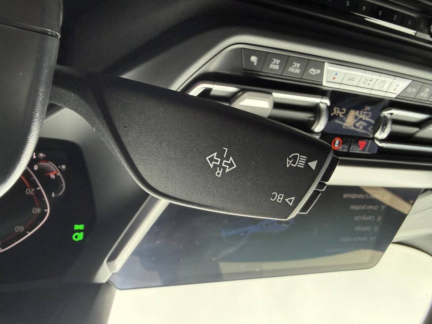 Used BMW 1 Series 2023 for sale - 77728981: Photo 34