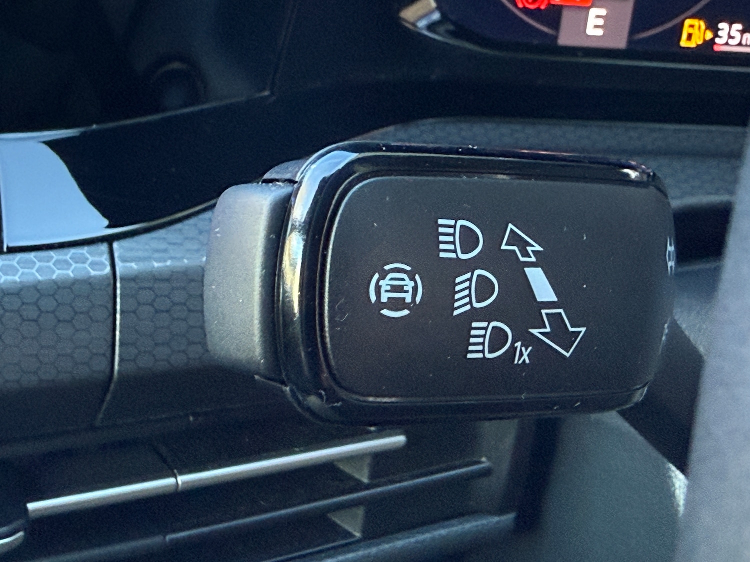 Used Volkswagen Golf for sale - 77208206: Photo 32