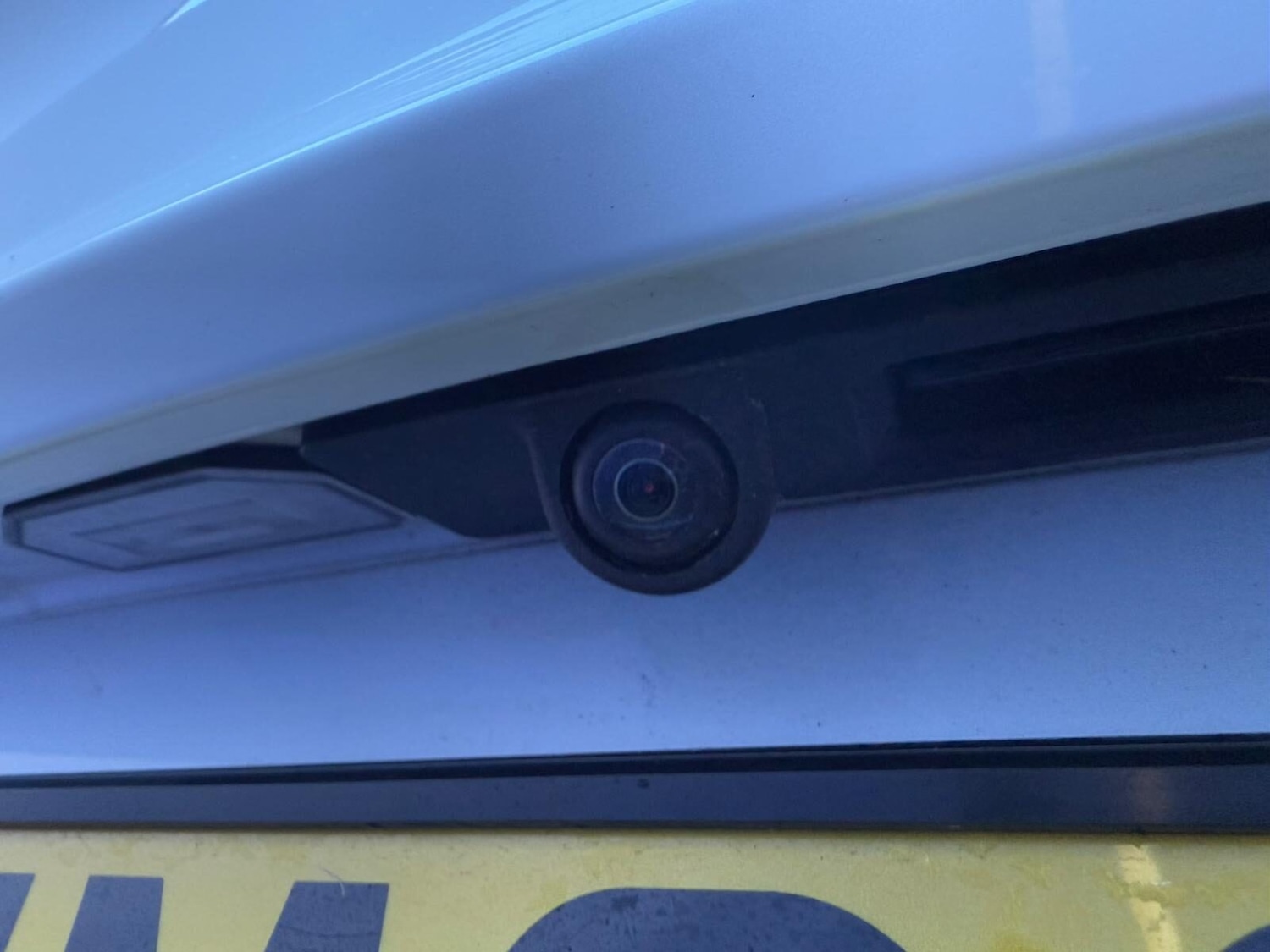 Used Tesla Model Y 2023 for sale - 76685619: Photo 26