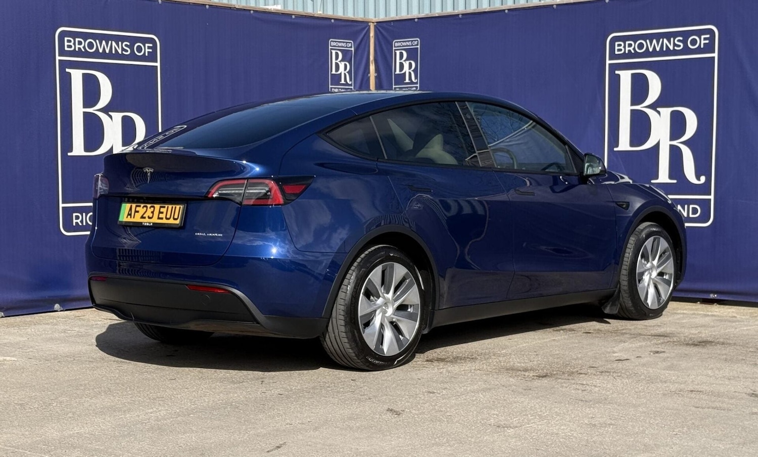 Used Tesla Model Y 2023 for sale - 78077997: Photo 5