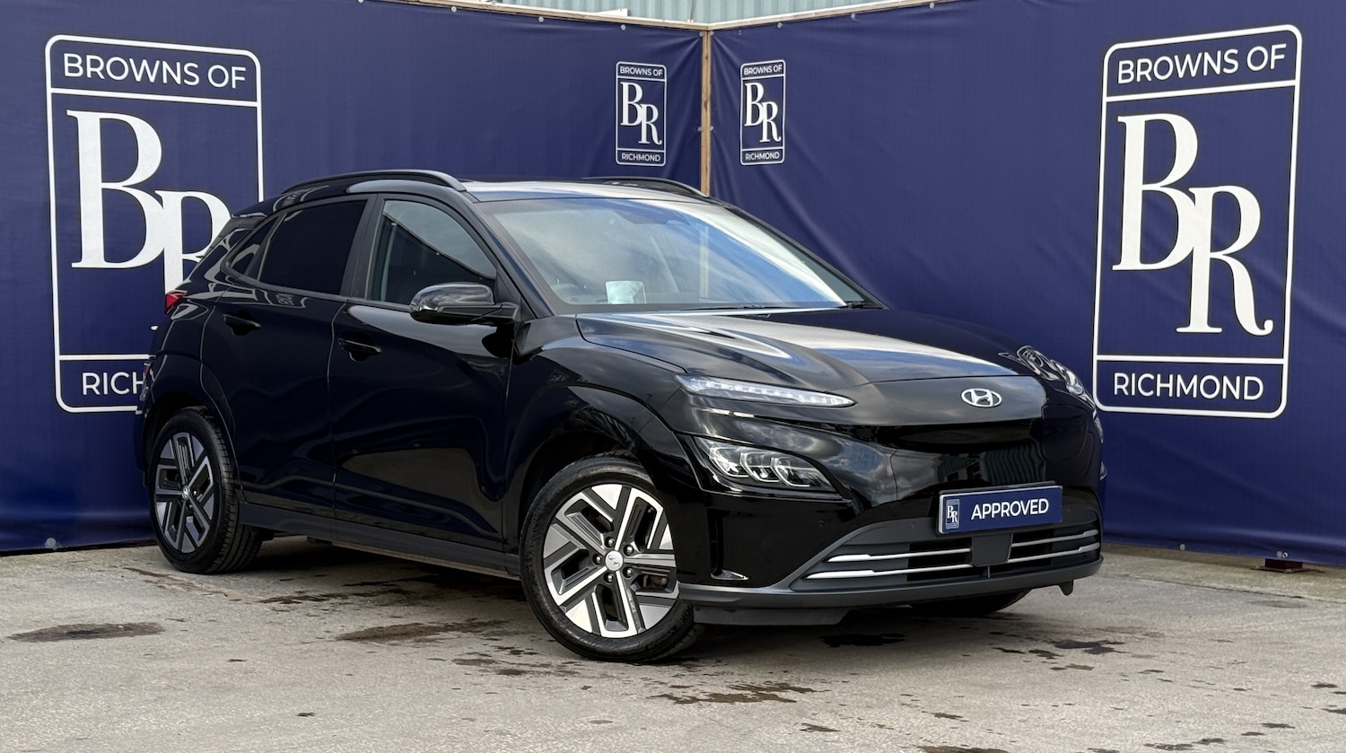 Used Hyundai KONA 2023 for sale - 77653870: Photo 1