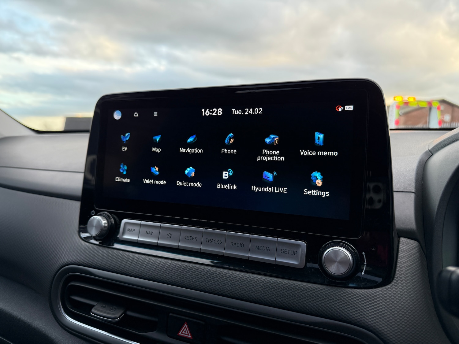 Used Hyundai KONA 2023 for sale - 77653870: Photo 37