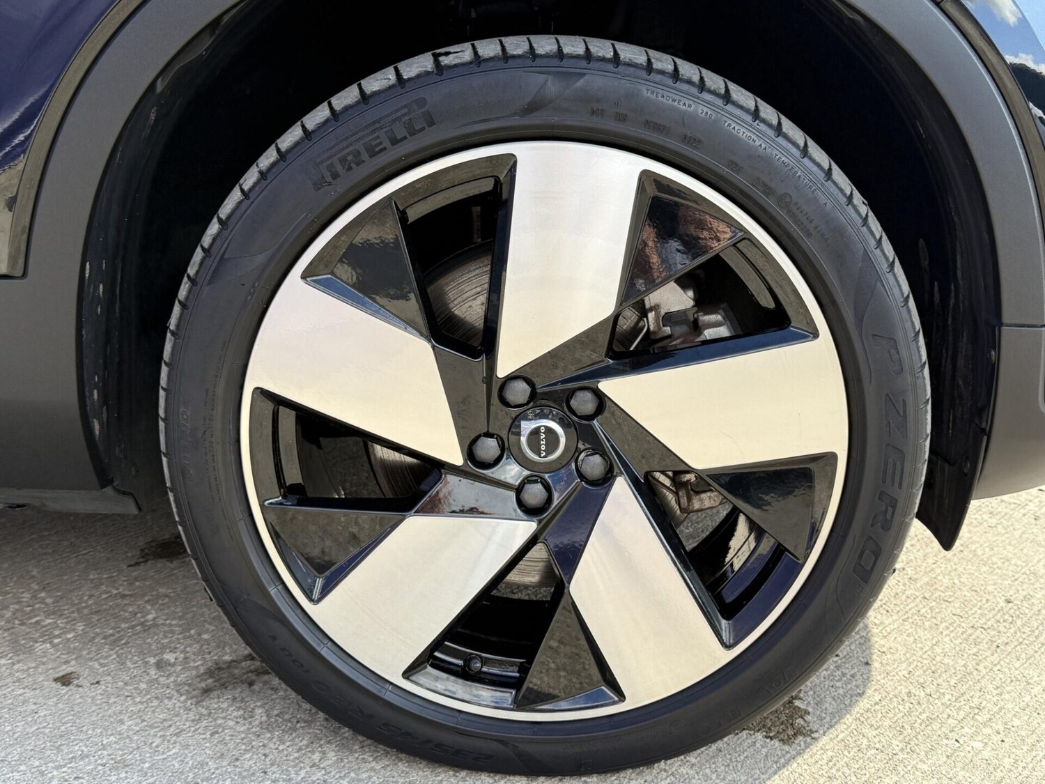 Used Volvo C40 2022 for sale - 76040310: Photo 16