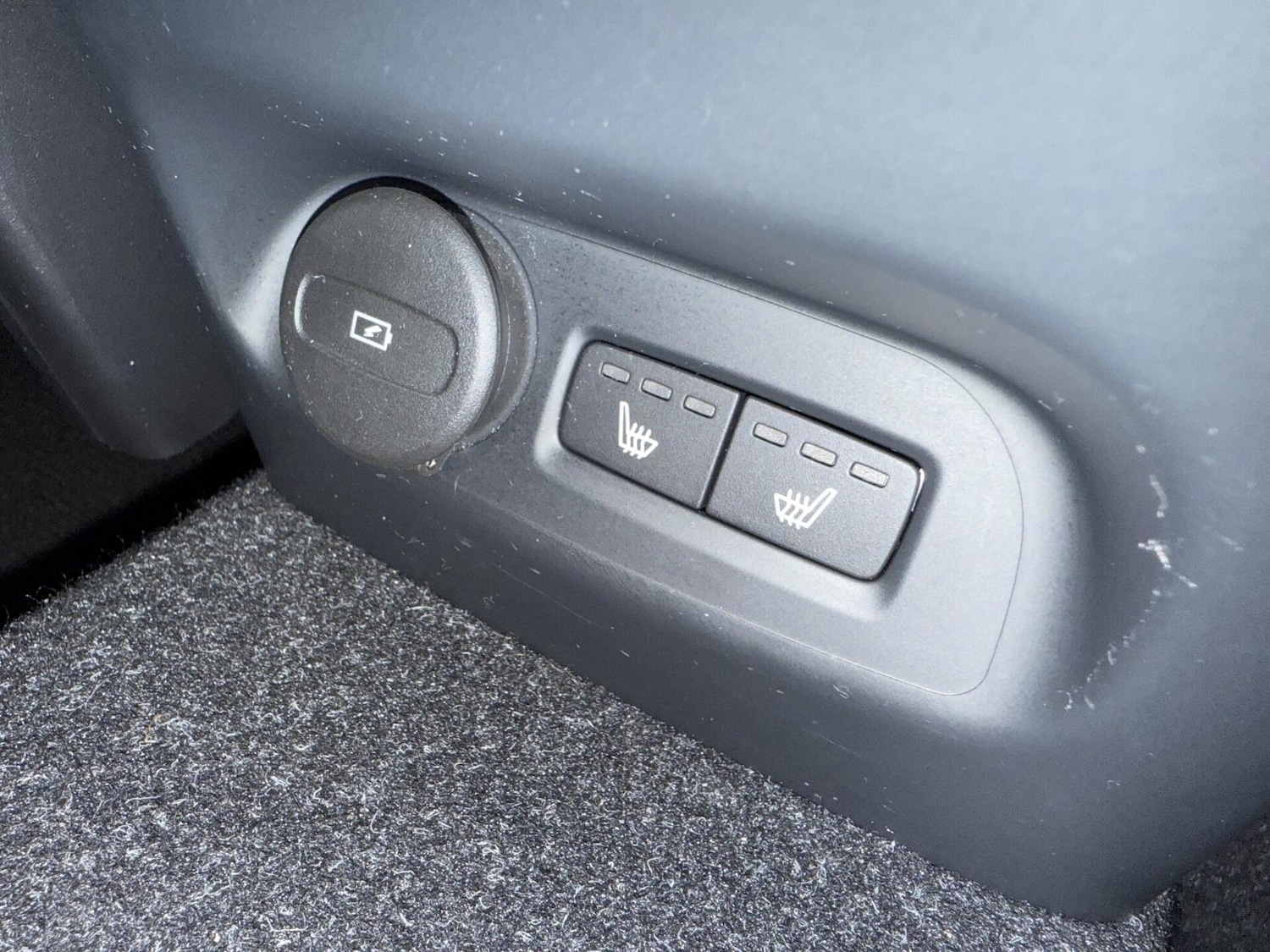 Used Volvo C40 2022 for sale - 76040310: Photo 24