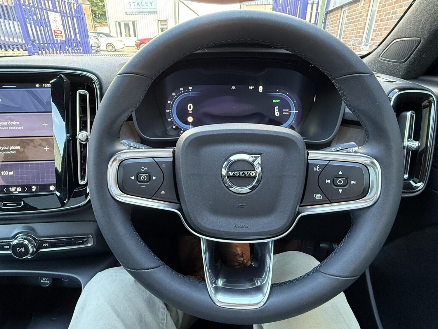 Used Volvo C40 2022 for sale - 76040310: Photo 27