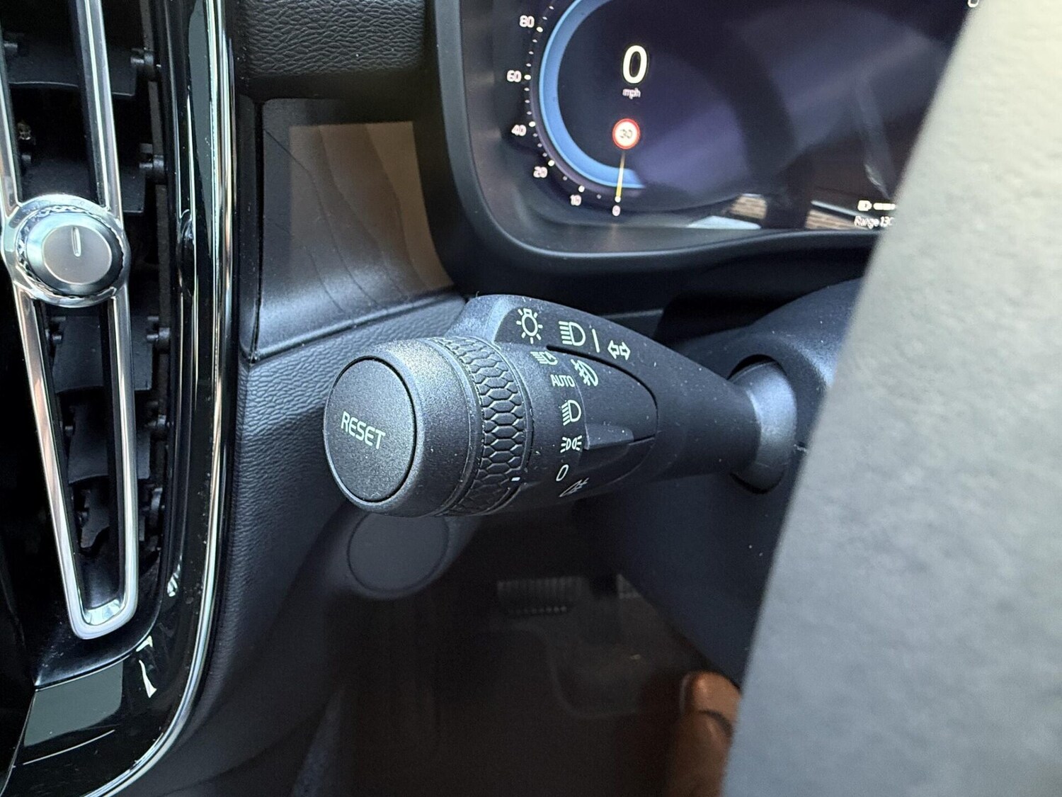 Used Volvo C40 2022 for sale - 76040310: Photo 30