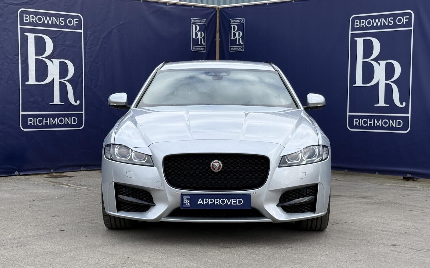 Used Jaguar XF 2018 for sale - 77947174: Photo 10