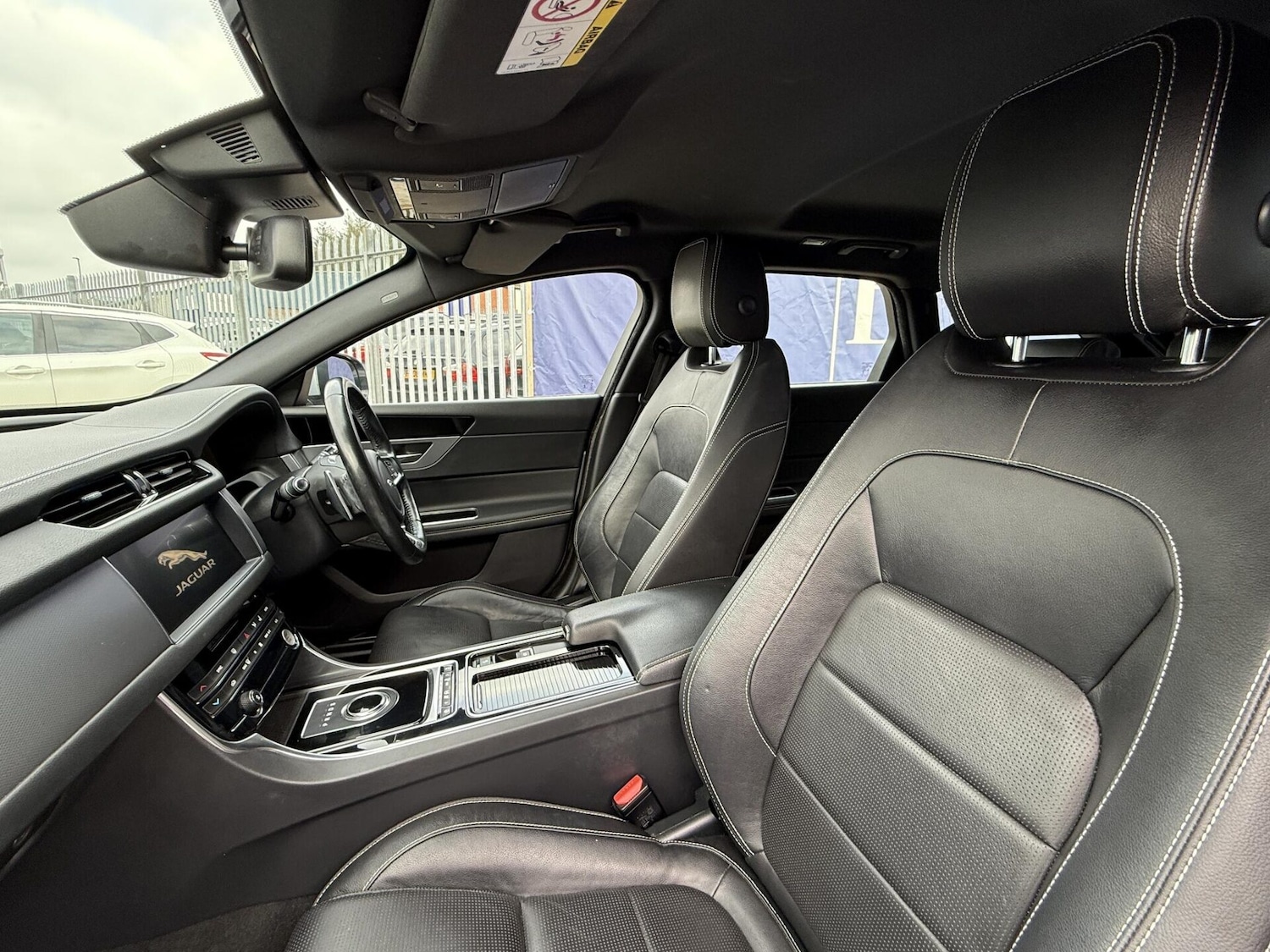 Used Jaguar XF 2018 for sale - 77947174: Photo 27