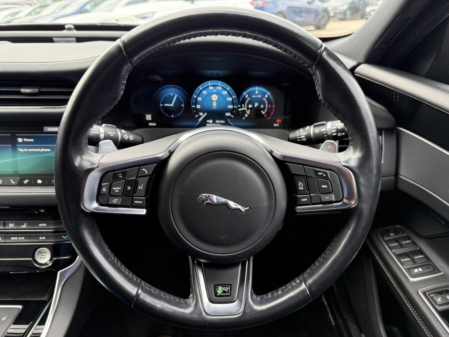 Used Jaguar XF 2018 for sale - 77947174: Photo 31