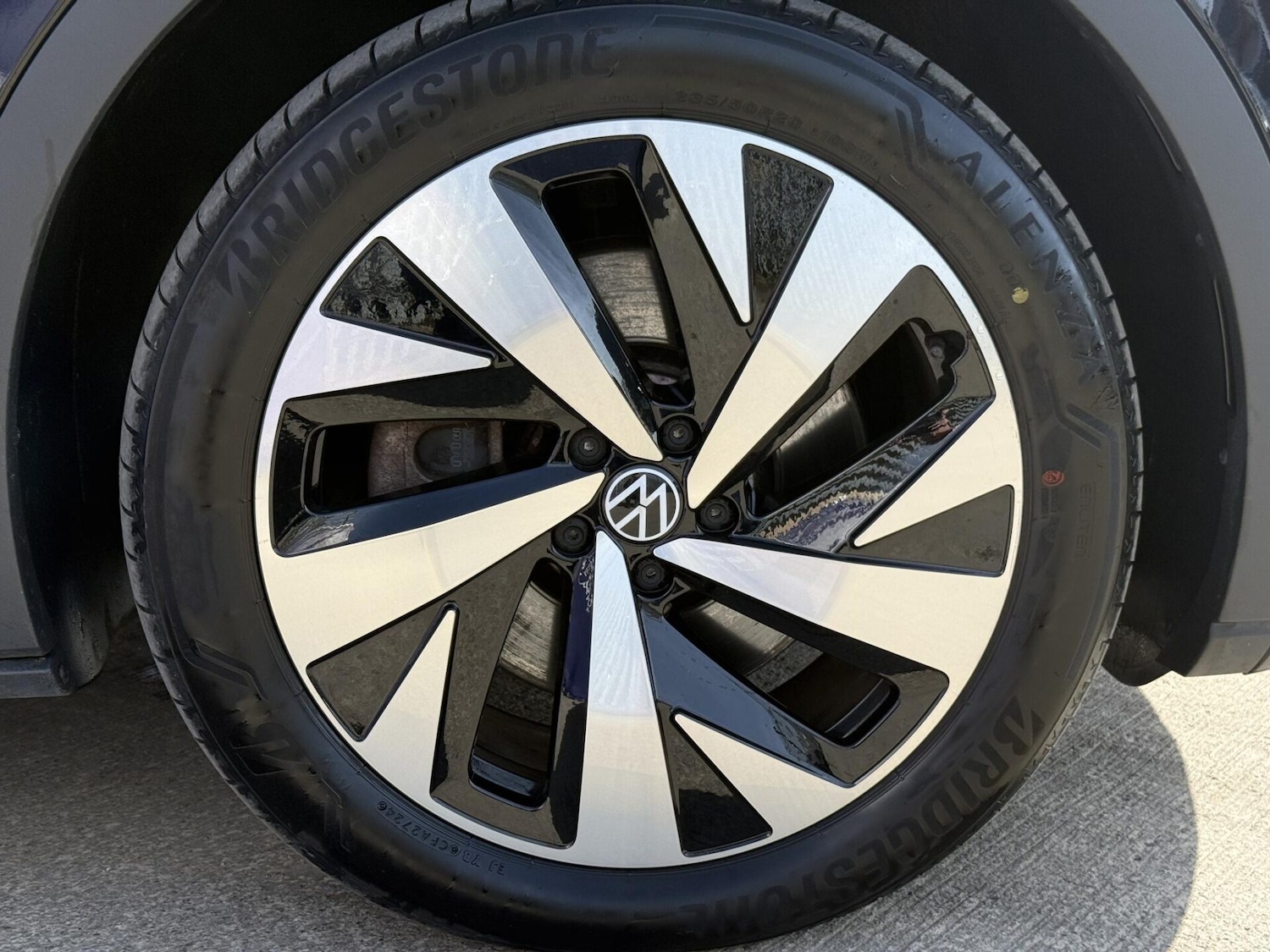 Used Volkswagen ID.5 2023 for sale - 77935815: Photo 14