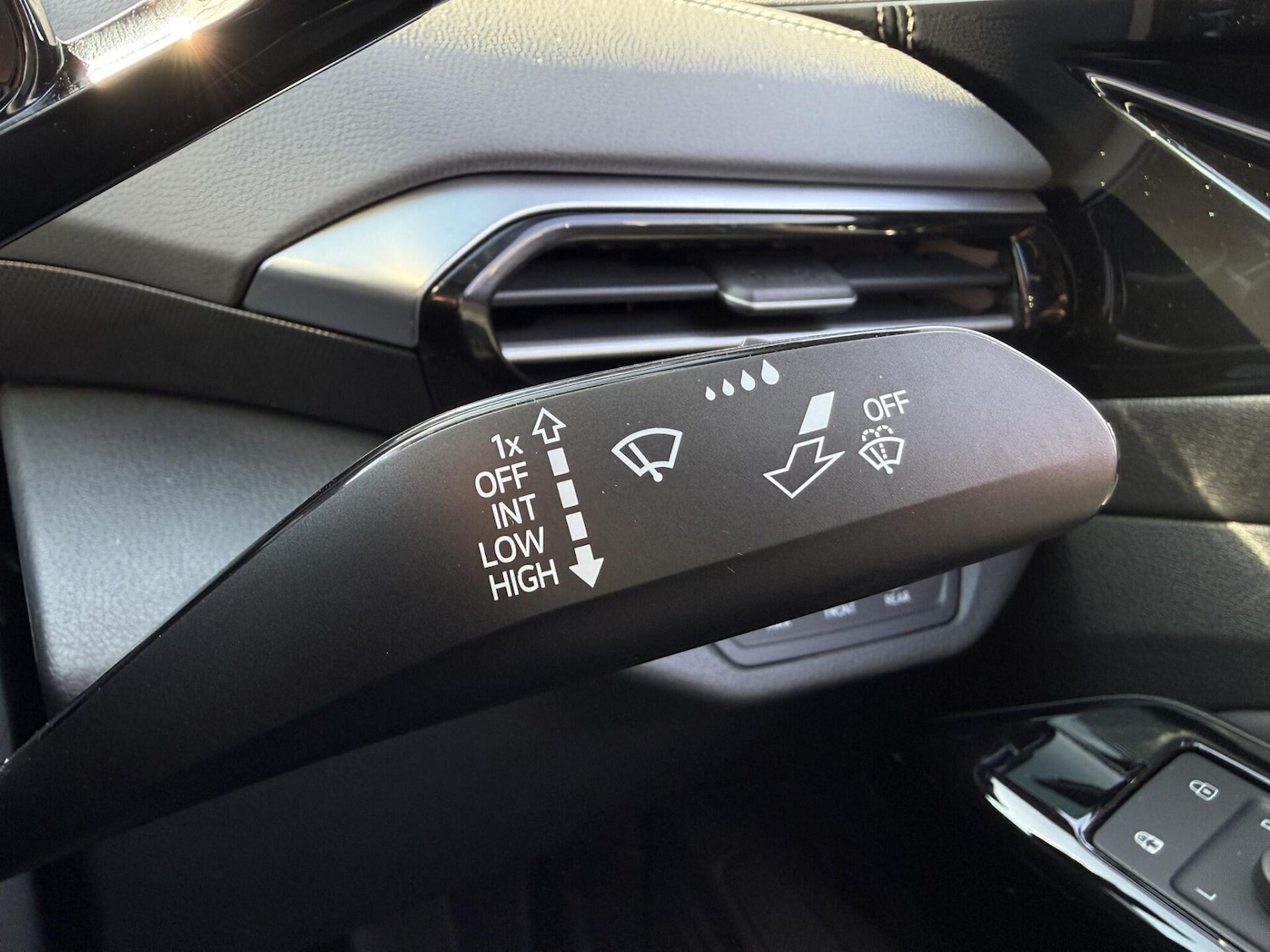 Used Volkswagen ID.5 2023 for sale - 77935815: Photo 34