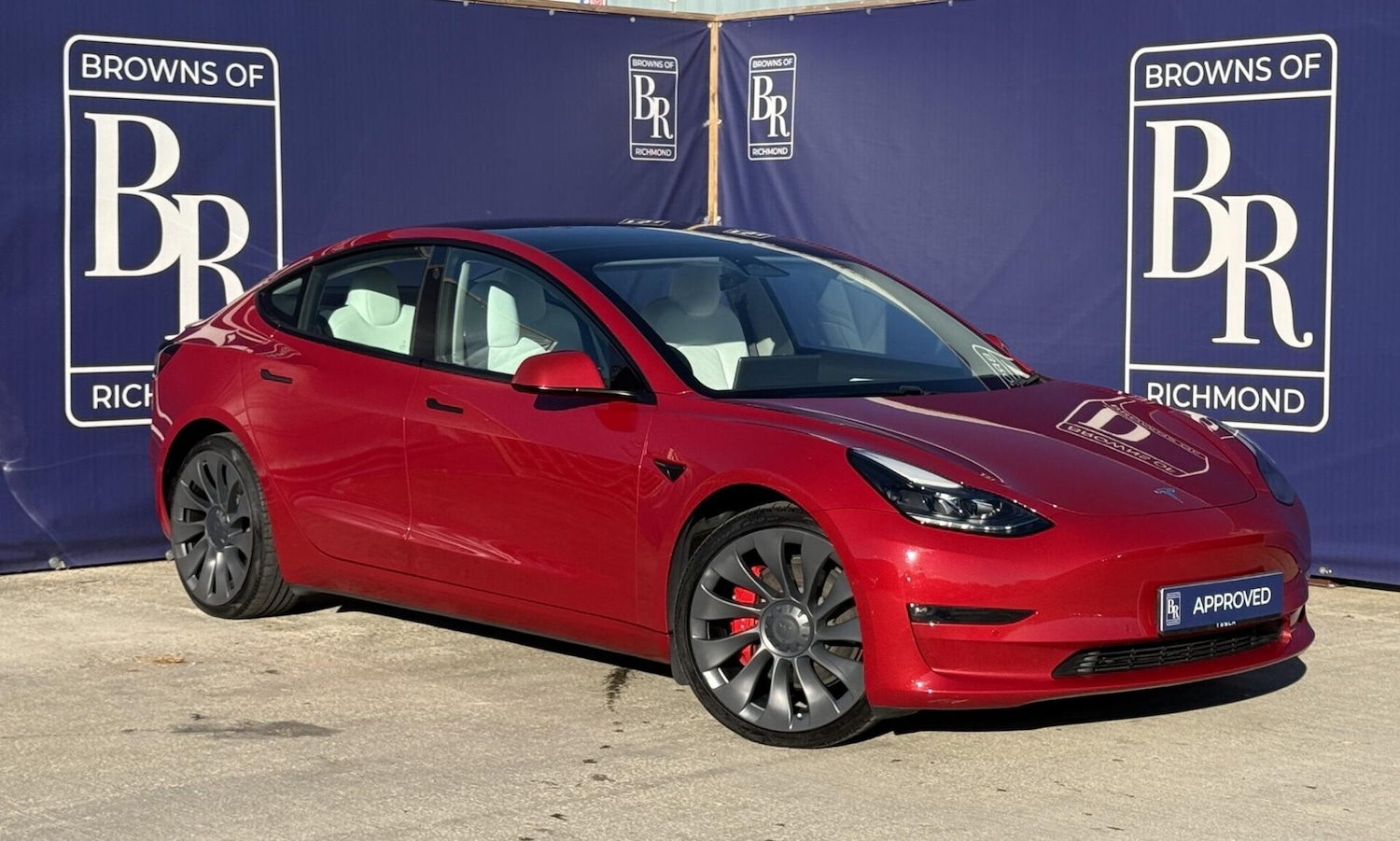 Used Tesla Model 3 2022 for sale - 76376602: Photo 1