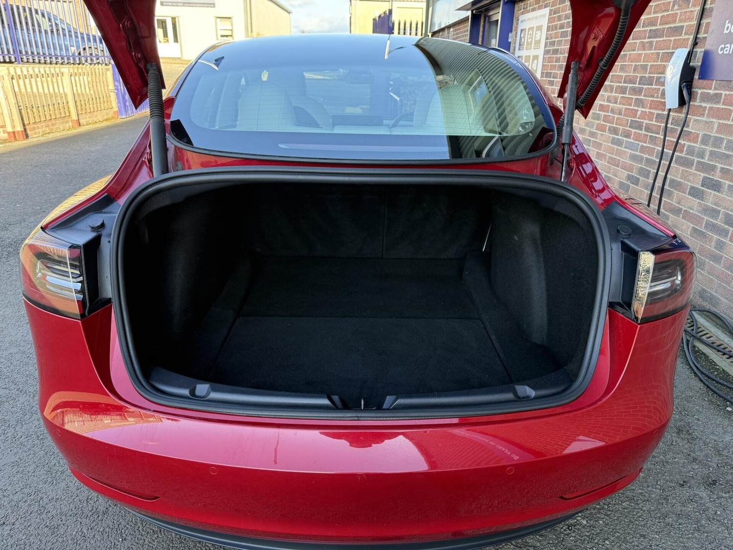 Used Tesla Model 3 2022 for sale - 76376602: Photo 22