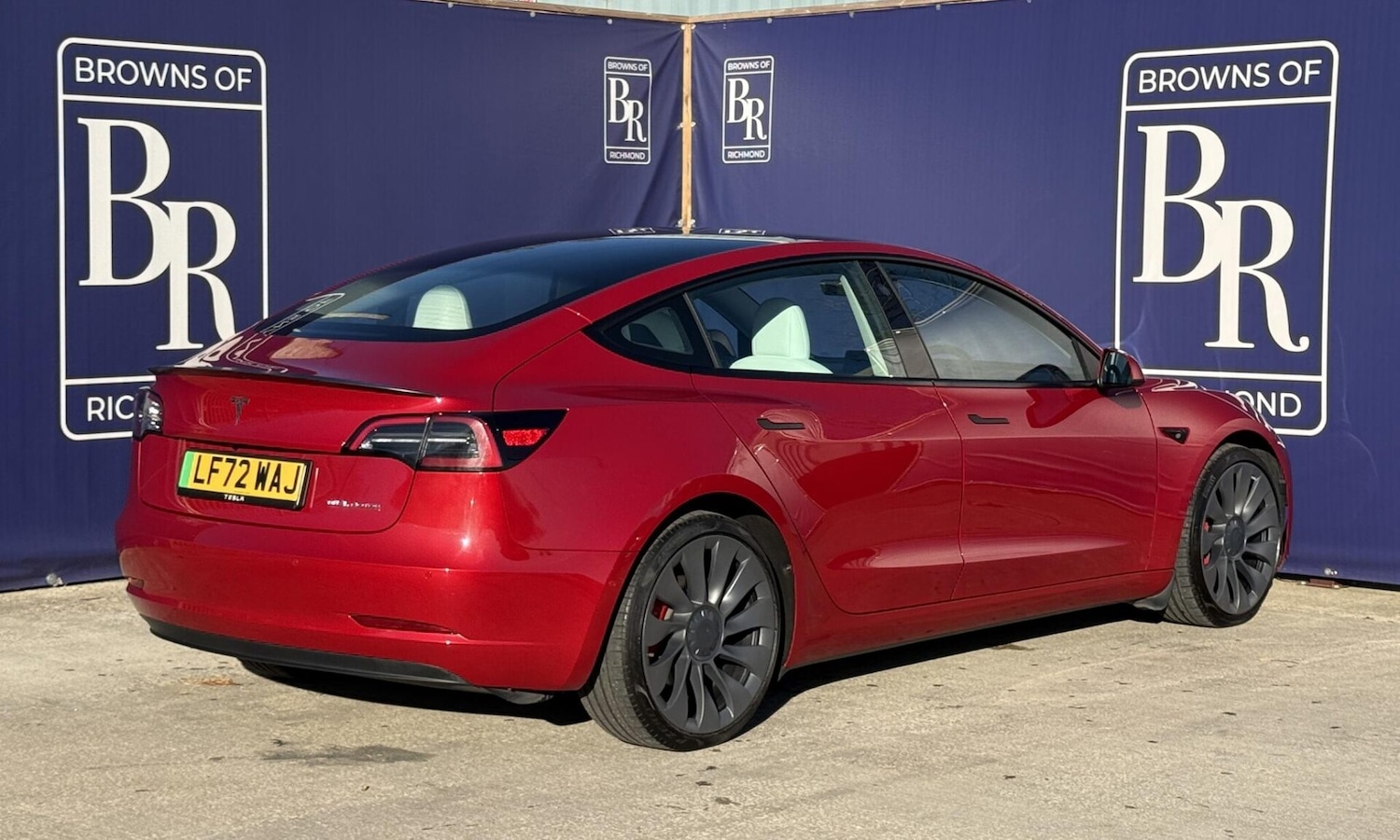 Used Tesla Model 3 2022 for sale - 76376602: Photo 5