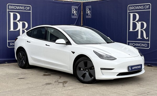 Used Tesla Model 3 2021 for sale - 76205810: Photo 1