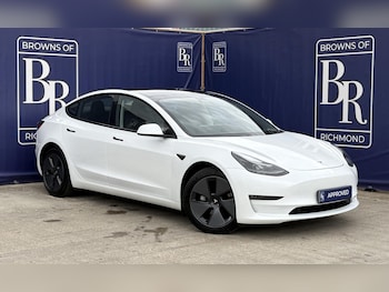 Tesla - Model 3