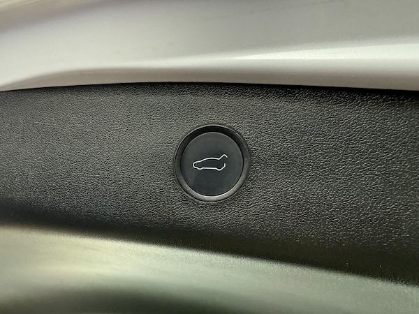 Used Tesla Model 3 2021 for sale - 76205810: Photo 23